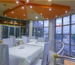 Kocibelli Hotel Pool & Spa