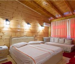 Kocibelli Hotel Pool & Spa