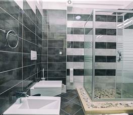 Suite Two-bedroom with Balcony and Sea view