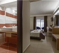 Lagomandra Hotel & Spa 