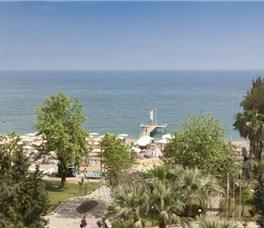 Queen's Park Turkiz Kemer