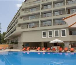 Queen's Park Turkiz Kemer