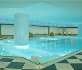 Queen's Park Turkiz Kemer