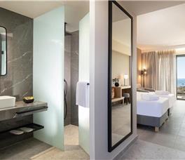 Portes Lithos Luxury Resort