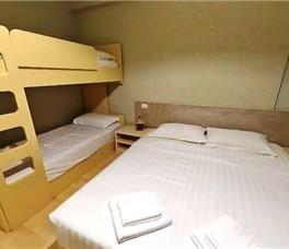 Four-bedded Room without sea view, Double bed + Bunk bed