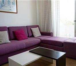 Suite with Double bed and Sofa for 2 people