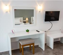 Blue Sea Hotel - Kanali