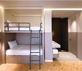 Four-bedded Room 
