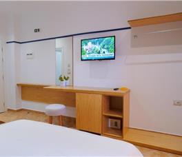 Double room Superior with Balcony (1 extra bed for child is possible)