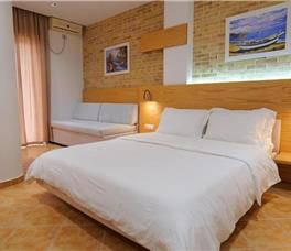 Double room Superior with Balcony (1 extra bed for child is possible)