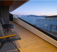 Yacht Premium Hotel