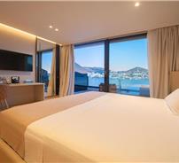 Yacht Premium Hotel
