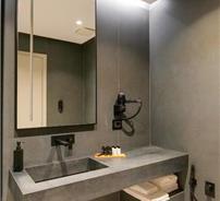 Yacht Premium Hotel