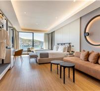 Yacht Premium Hotel