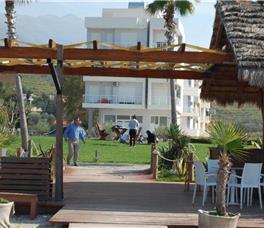 Beach Apartments Era