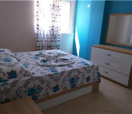 Beach Apartments Era