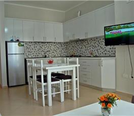 Beach Apartments Era