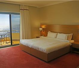 Double room Deluxe with Sea view and Balcony (double bed + extra bed if necessary)