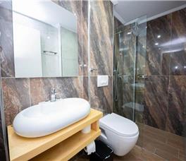 Dhome dyshe Superiore me krevat dopio dhe divan