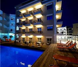 Class Hotel Ksamil