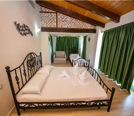 Sarajet e Pashait II