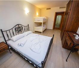 Sarajet e Pashait II