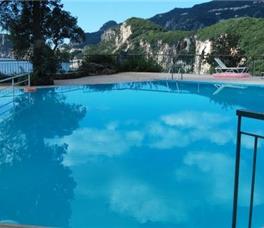 Blue Princess Beach Hotel & Suites