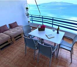 Aquamarine Apartments