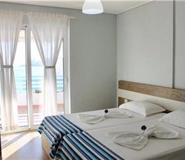 Aquamarine Apartments