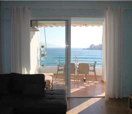 Aquamarine Apartments