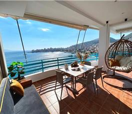 Aquamarine Apartments