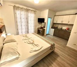 Aquamarine Apartments