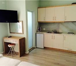 Aquamarine Apartments