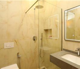 Dhome Treshe Standarte HB