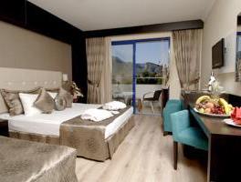 Catamaran Resort Hotel