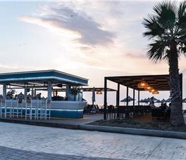 Supreme Resort (Guarantee)