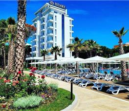 Henry Resort Hotel & Spa