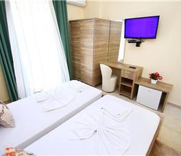 Double room with double bed or twin bed