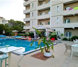 X - Marbella Beach Hotel