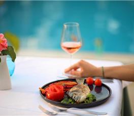 X - Marbella Beach Hotel