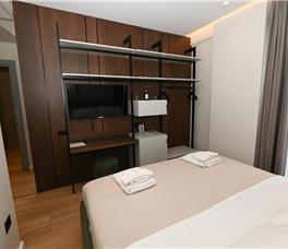 Dhome dyshe Standarte