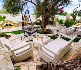 Orange Hotel Dhermi