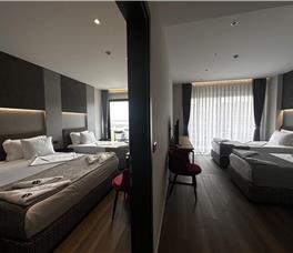 Frojd Kune Resort & Beach (Frojd 2)