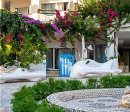 Bougainville Bay Resort & Spa