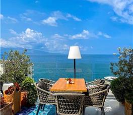 Bougainville Bay Resort & Spa
