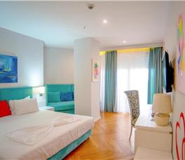 Bougainville Bay Resort & Spa