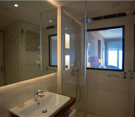 Bougainville Bay Resort & Spa