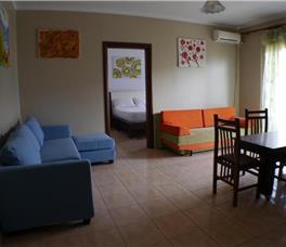 Apartament 1+1 me pamje nga deti