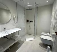 Abi's Hotel & Spa