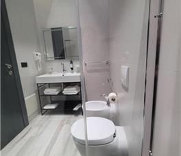 Dhome dyshe Deluxe me pamje nga deti